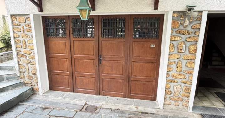 portail marron 1